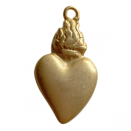 Charm dorato satinato Cuore Sacro 31x16mm, x 1