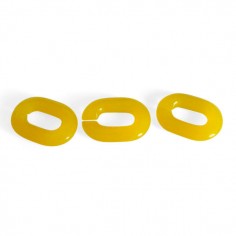 Coppia Charms in resina anellini aperti color giallo...