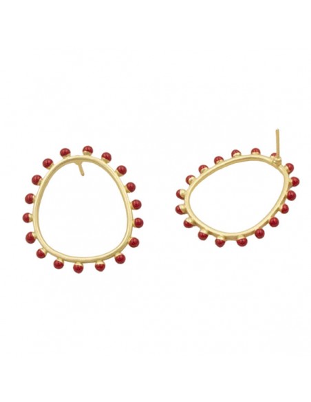 Orecchino a chiodo dorato satinato a cerchio con pallini sul bordo esterno smaltati rossi 25x28mm, una coppia