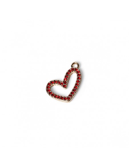 Charm dorato siluette allungata cuore con piccoli strass rossi 15x11 mm, x 1