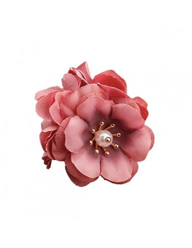 Charm pon pon composto da tre fiori in stoffa...