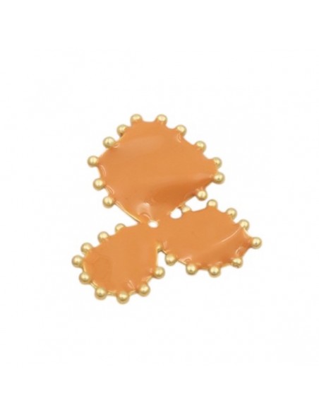 Charm trifoglio irregolare smaltato albicocca 20x25mm, x 1