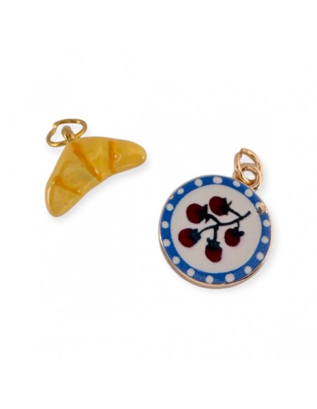 Coppia di piccoli charms dipinti della collezione "Zucchero dorato"