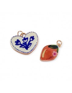 Coppia di piccoli charms dipinti della collezione...