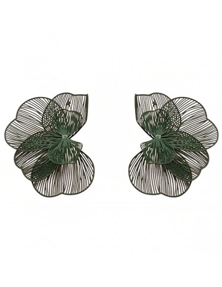 Grandi orecchini a perno mezzo fiore metallizzato verde matt 70x50mm, una coppia