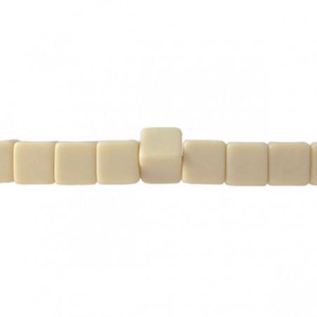 Perla in resina quadrata color avorio 15x15mm, x1