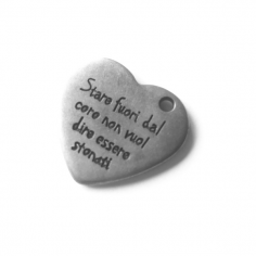 Charm pendente in acciaio cuore con incisione 24 mm