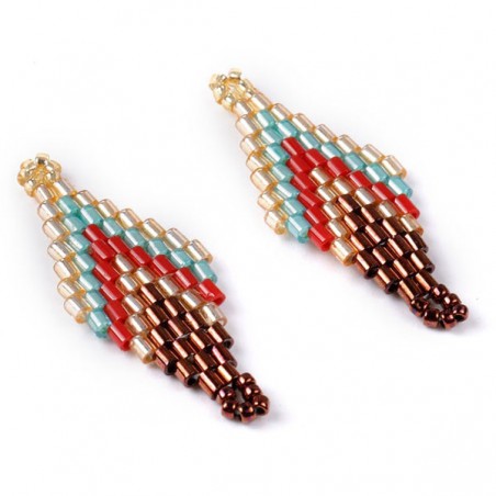 Coppia di Charms in perline giapponesi lavorate a mano a forma romboidale  32,5x13 mm