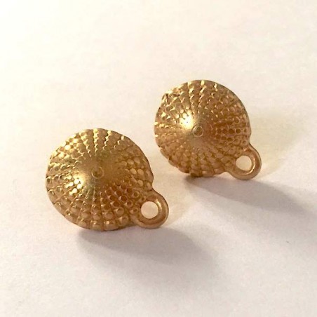 Orecchino a chiodo dorato satinato rotondo bombato 15x12 mm