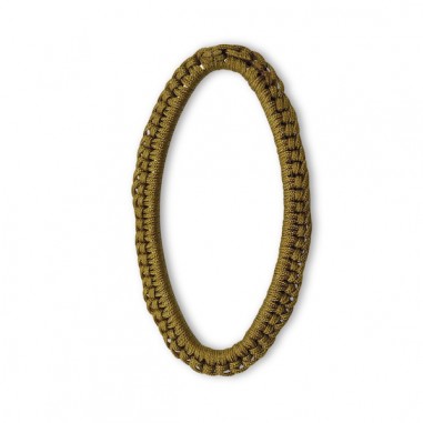 Pendente anello dorato piatto ovale con ricamo...