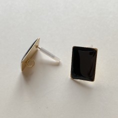 Orecchini a perno dorati con smaltatura nera rettangolari...